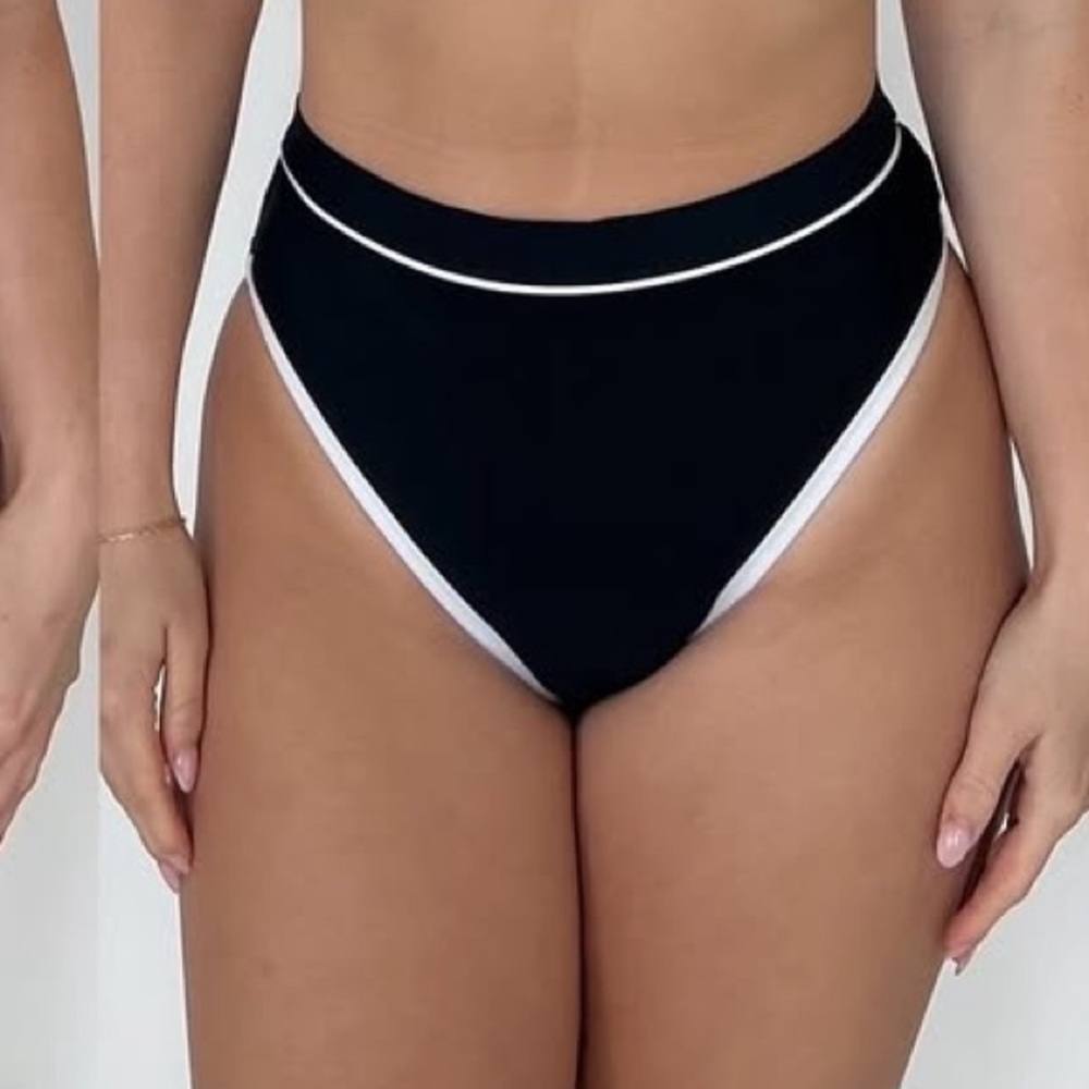 93 Play Street Black and White Libby Bikini Bottom